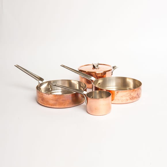 Copper pots (4) 